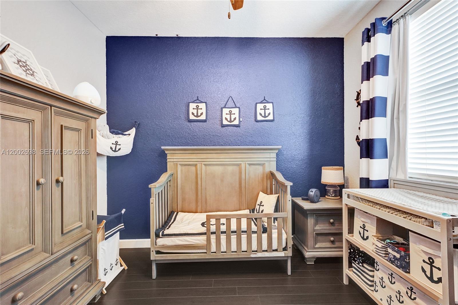 COURTS AT TUSCANY - Residential