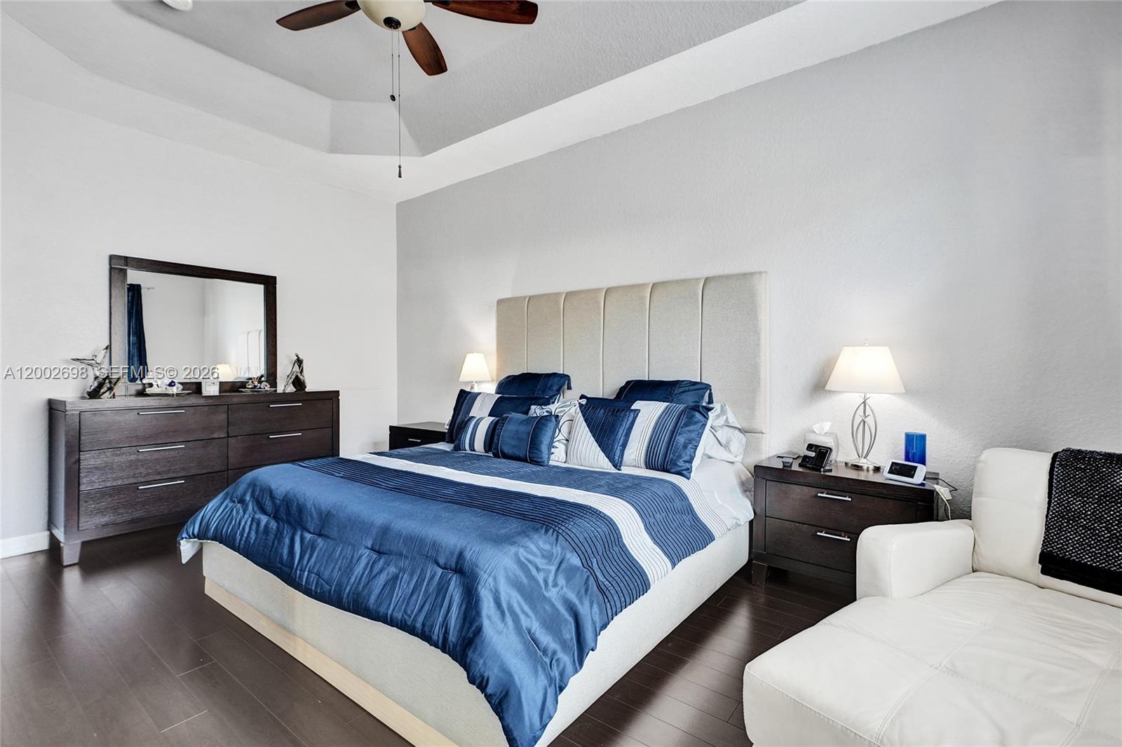 COURTS AT TUSCANY - Residential