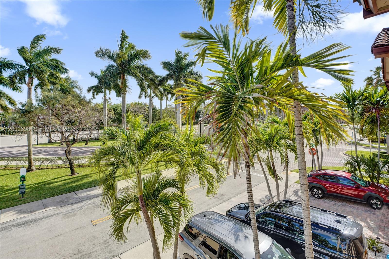 COURTS AT TUSCANY - Residential