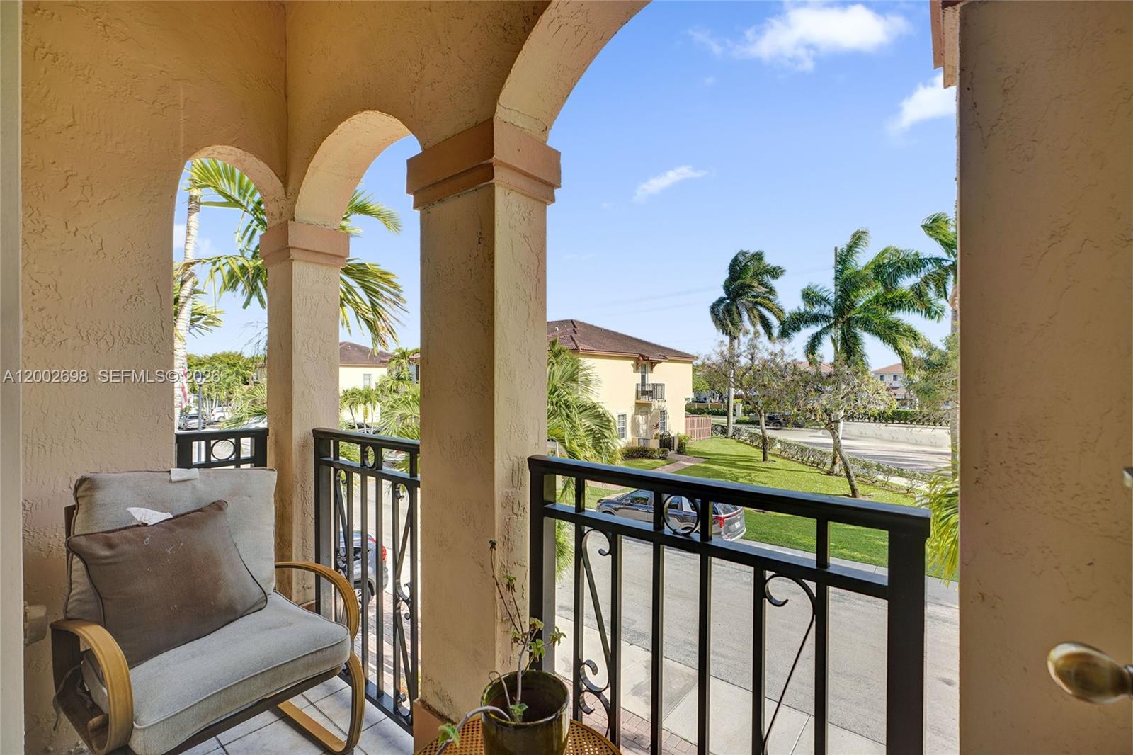 COURTS AT TUSCANY - Residential