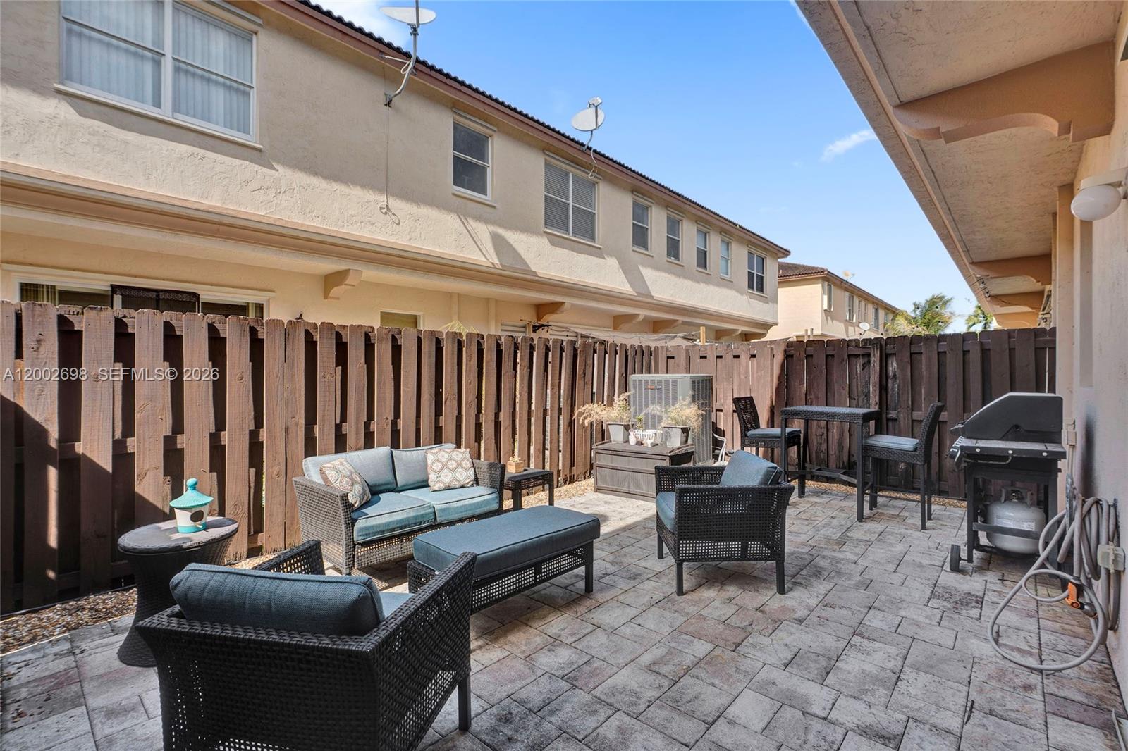 COURTS AT TUSCANY - Residential