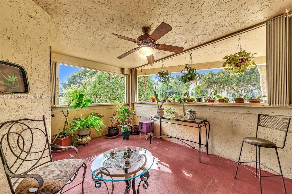 KENLAND BEND NORTH CONDO - Residential