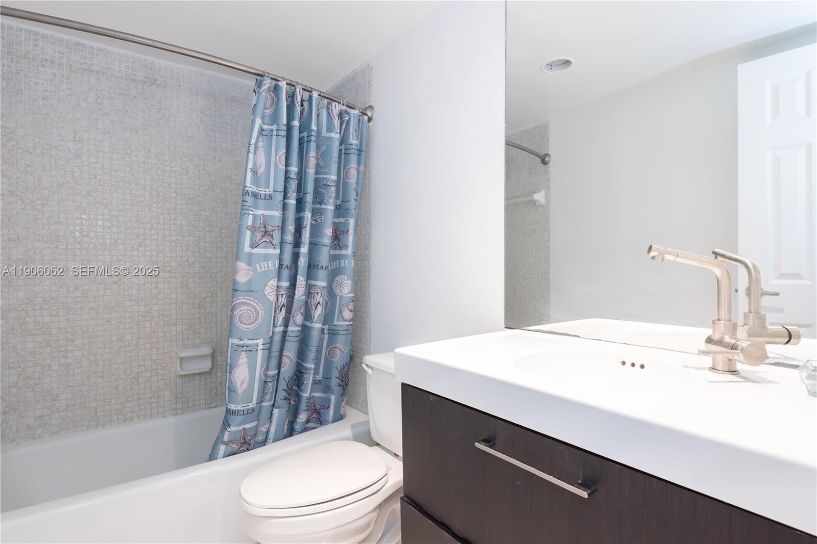 TIDES ON HOLLYWOOD BEACH - Residential