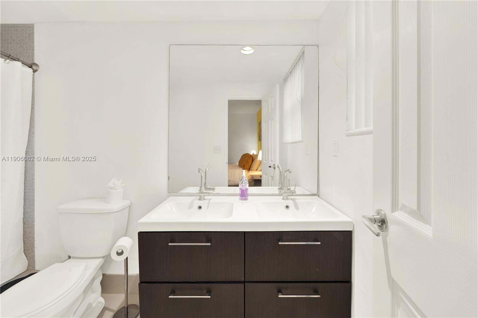 TIDES ON HOLLYWOOD BEACH - Residential