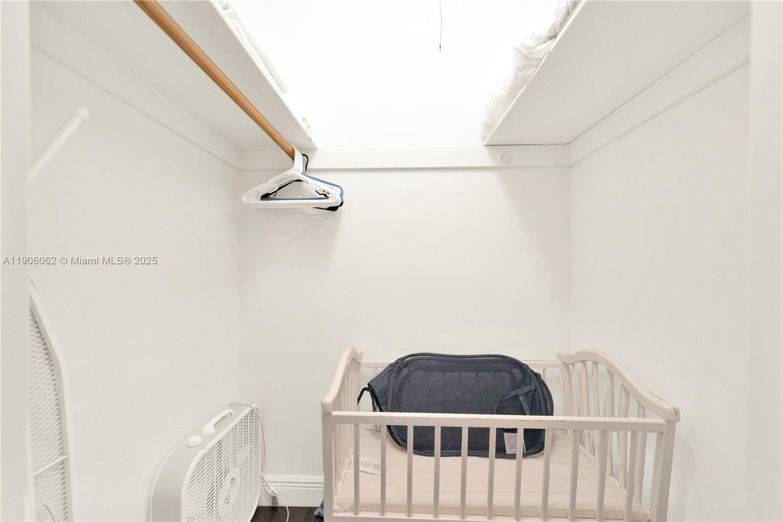 TIDES ON HOLLYWOOD BEACH - Residential