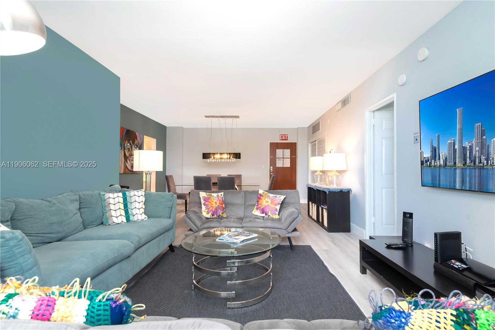 TIDES ON HOLLYWOOD BEACH - Residential