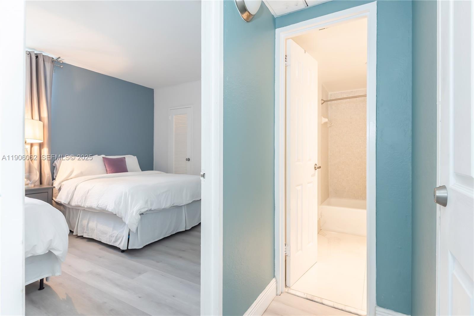 TIDES ON HOLLYWOOD BEACH - Residential