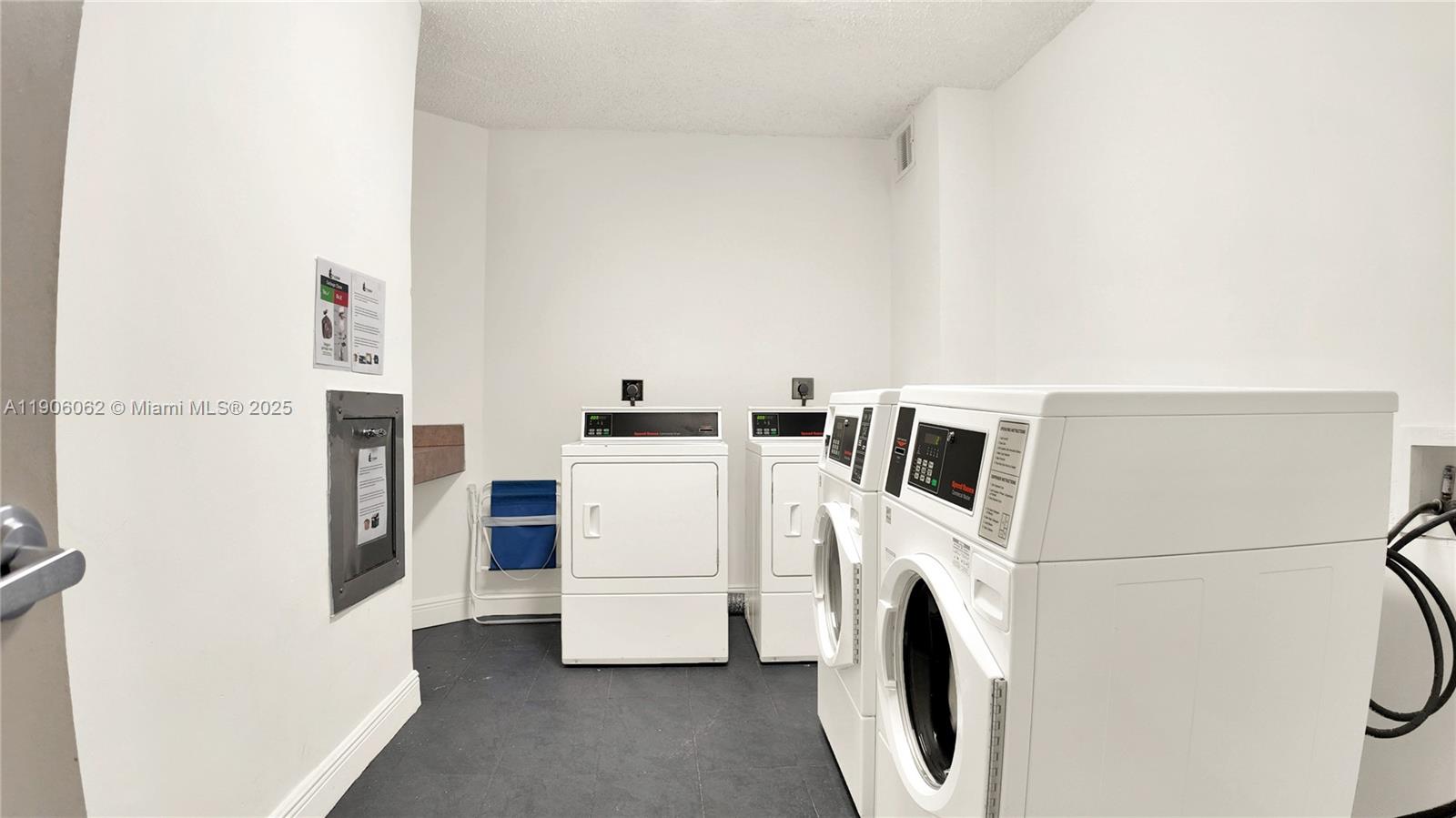 TIDES ON HOLLYWOOD BEACH - Residential