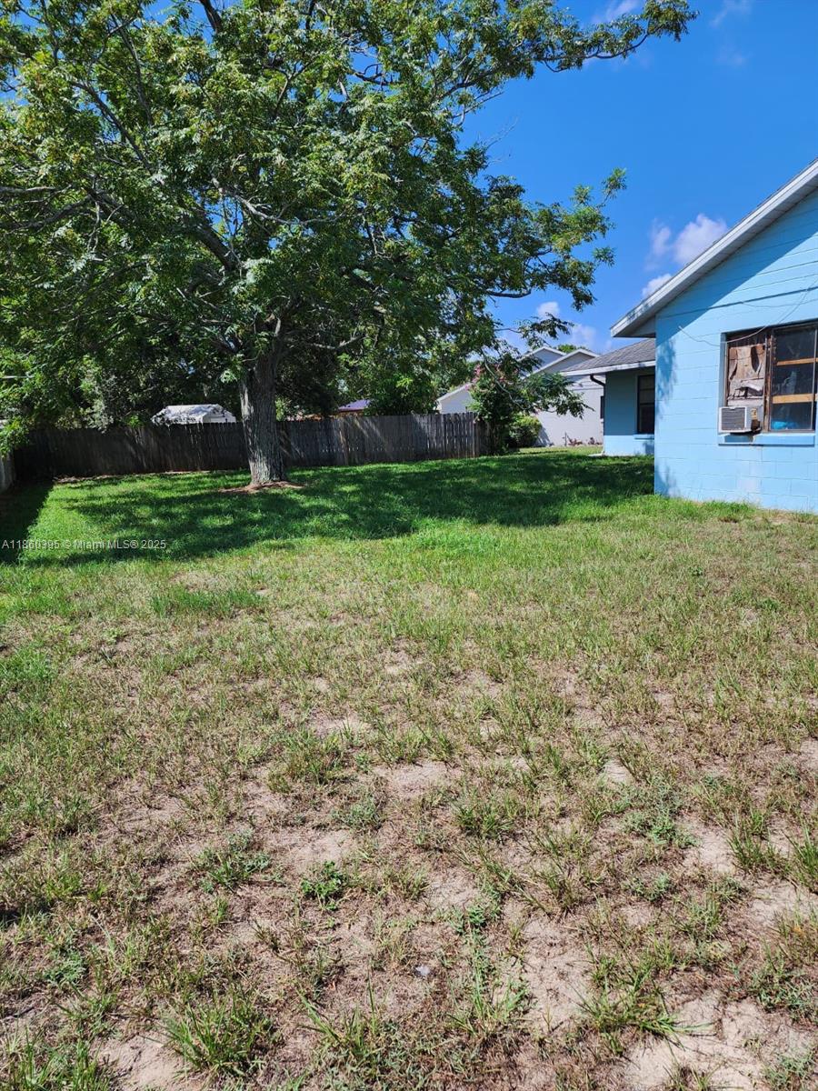 7366 Rush Ct
