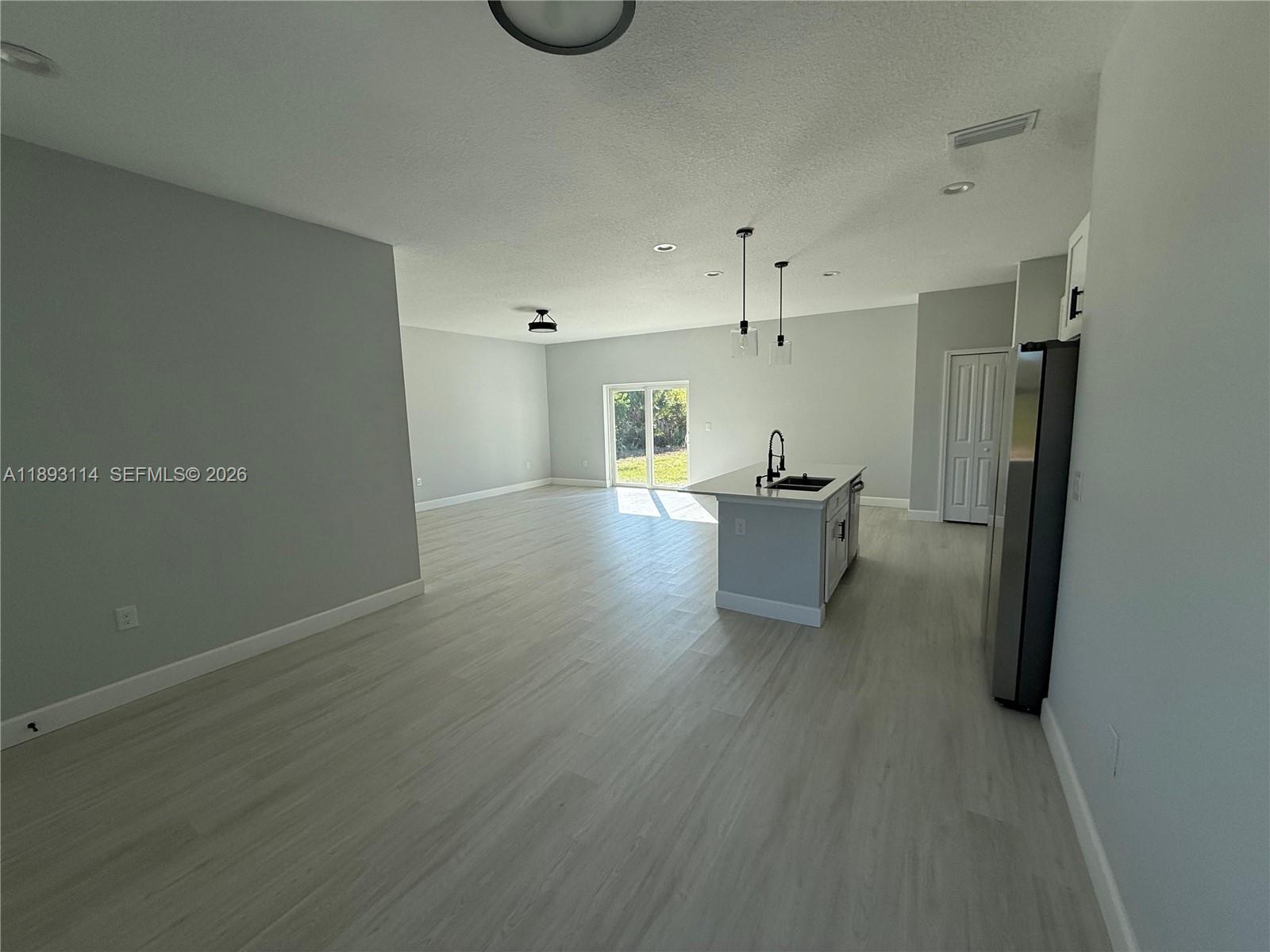 PORT CHARLOTTE - Residential