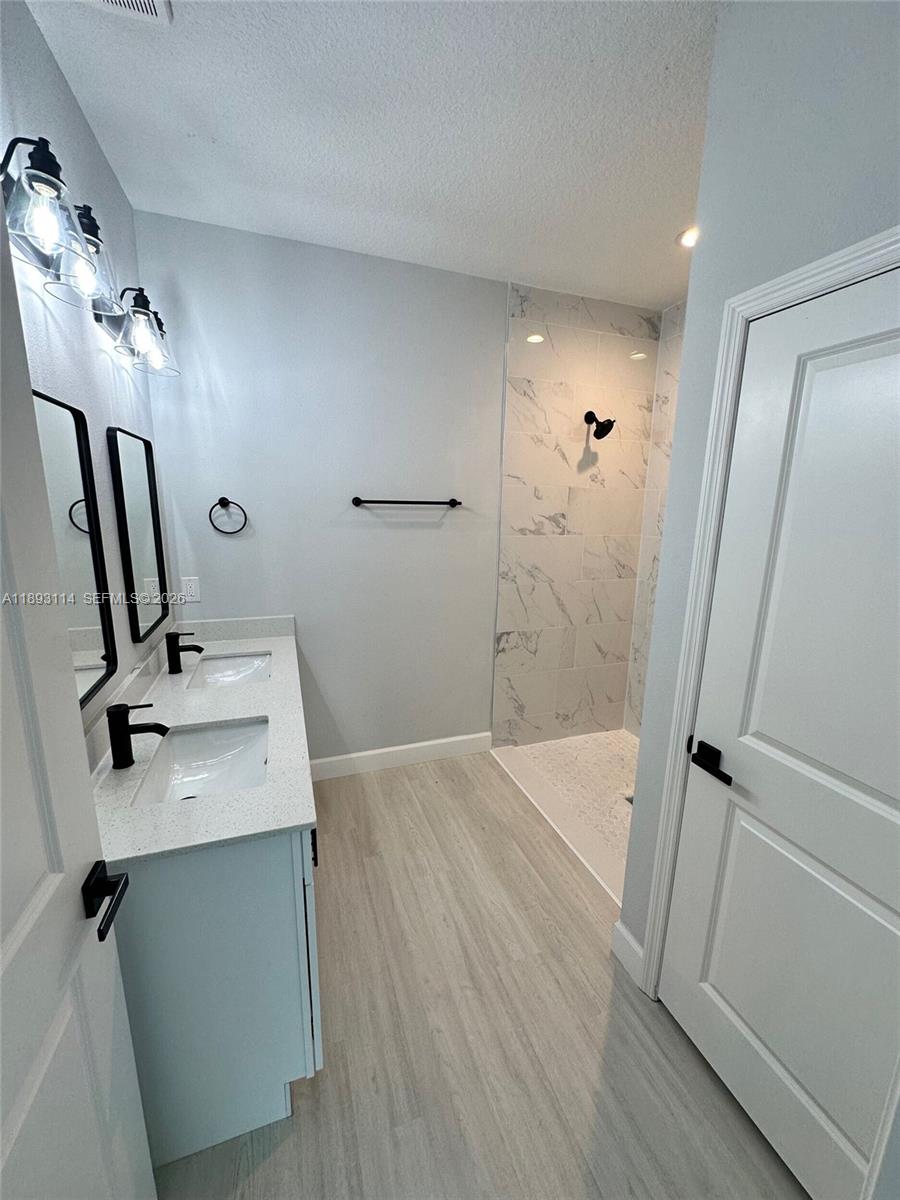 PORT CHARLOTTE - Residential