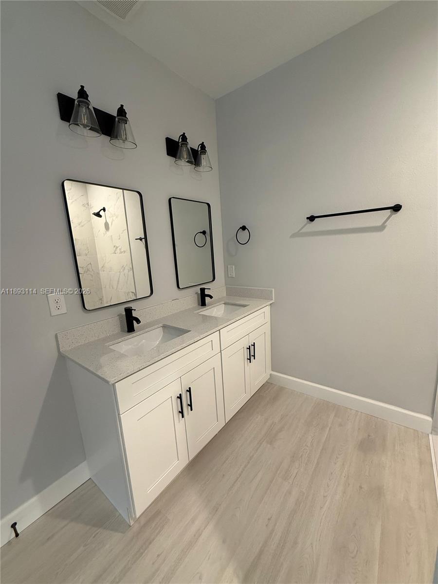 PORT CHARLOTTE - Residential