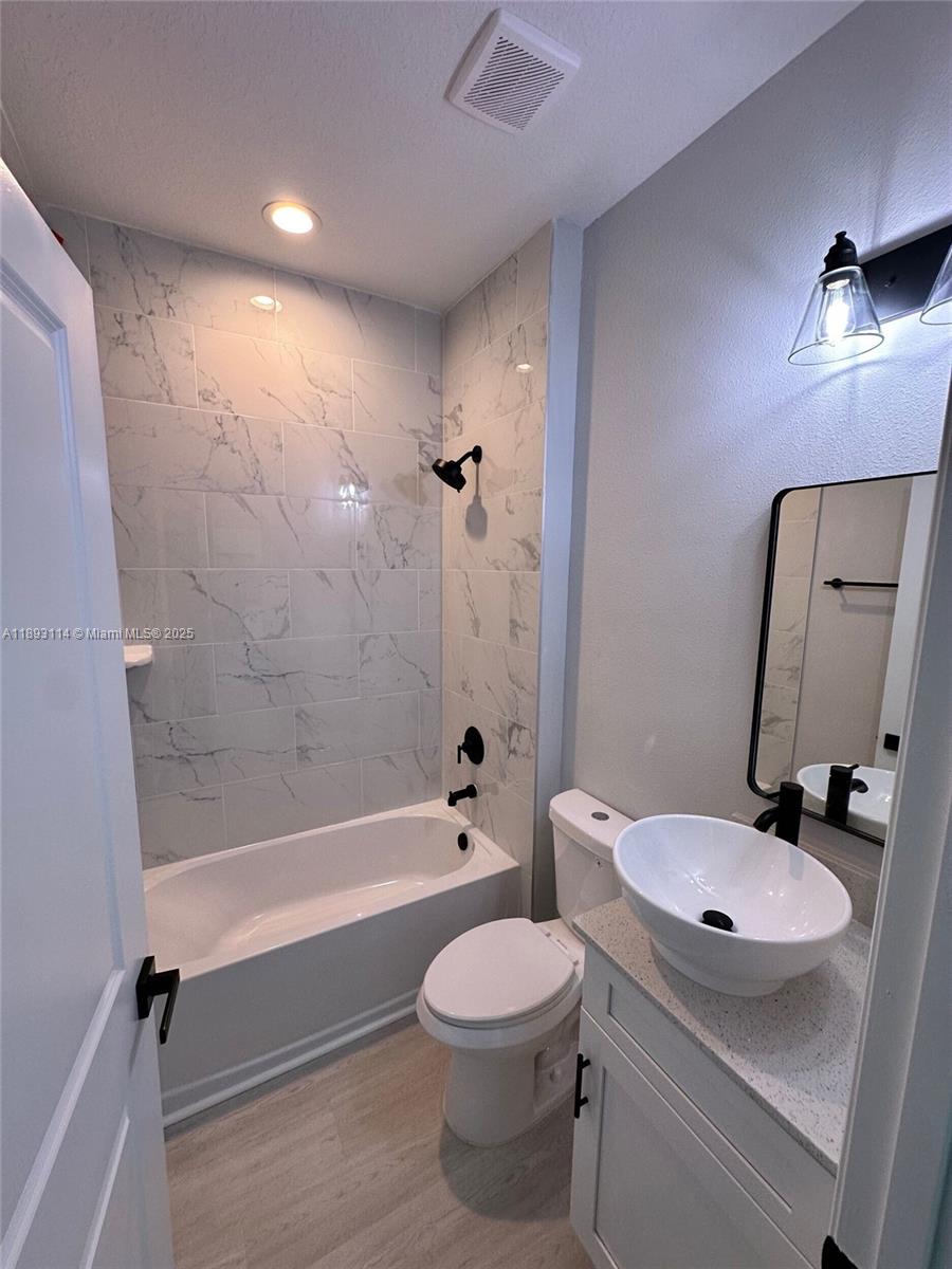 PORT CHARLOTTE - Residential