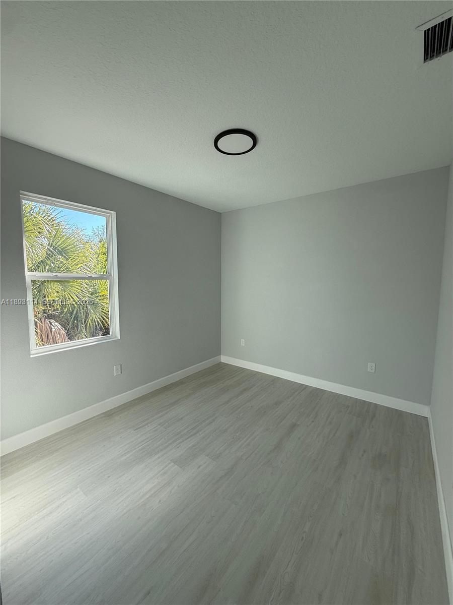 PORT CHARLOTTE - Residential