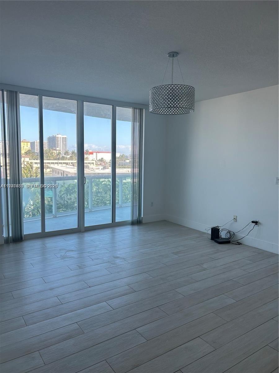 7910 Harbor Island Dr 408