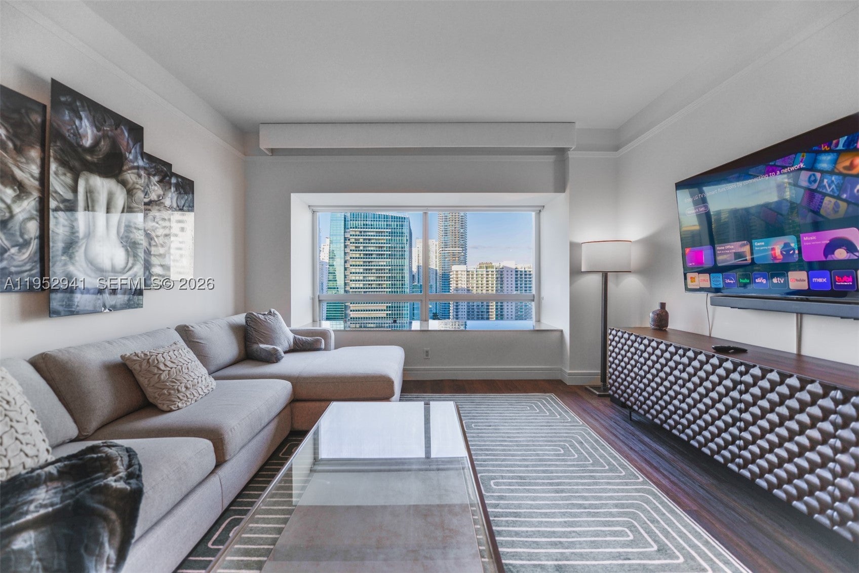 1435 Brickell Ave 3510