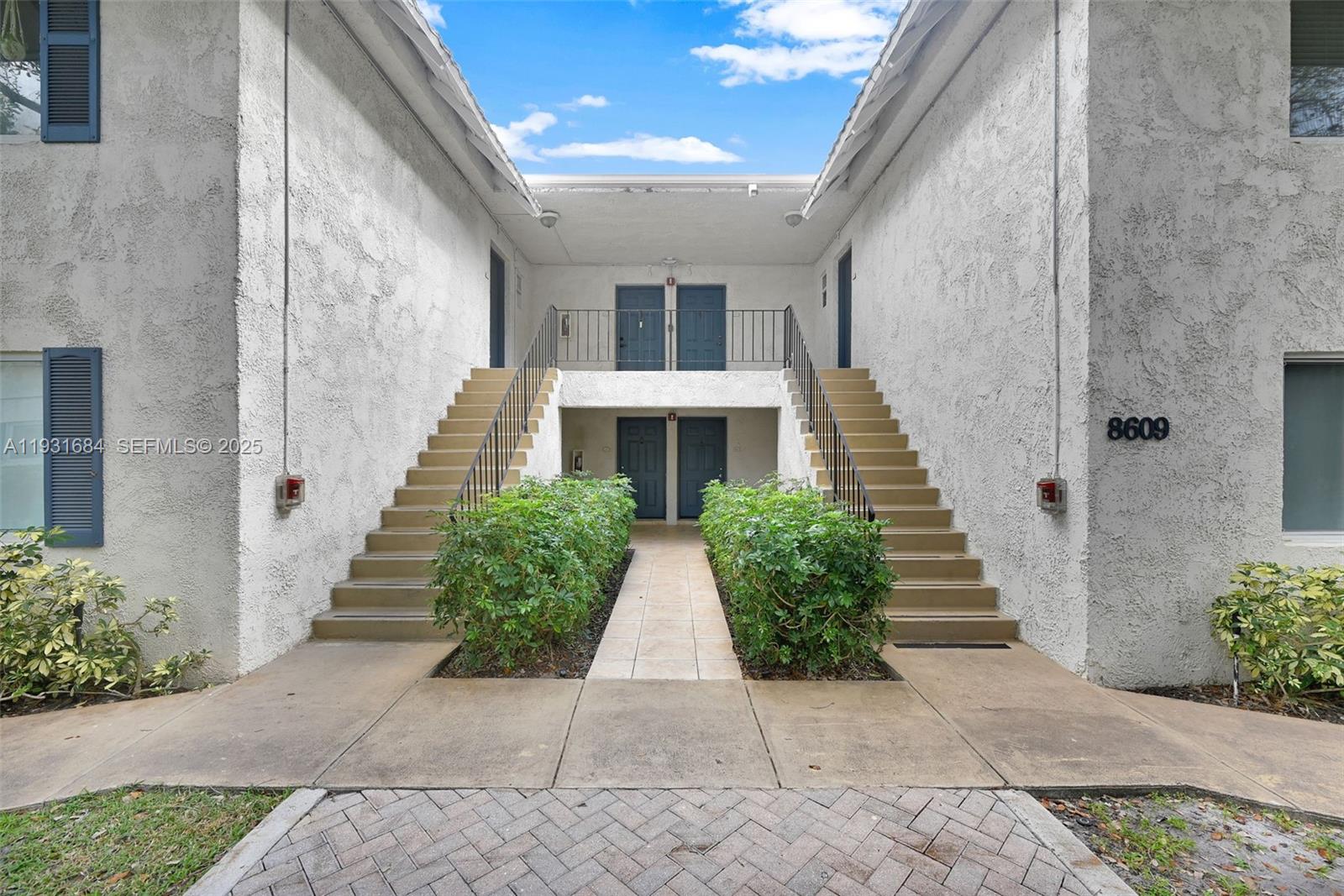 8609 SW 68th Ct 24
