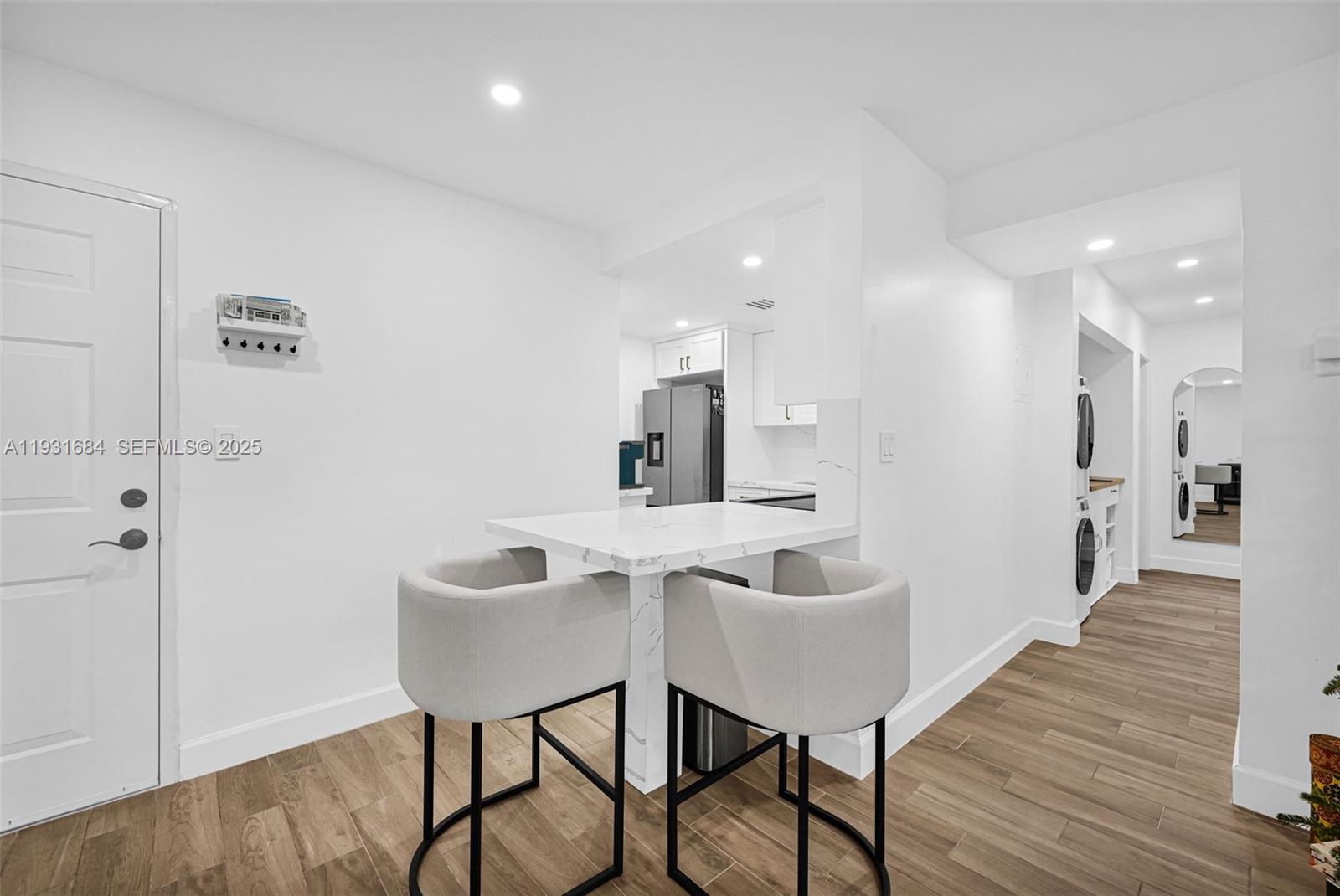 MONTEREY GARDENS OF PINEC - Residential