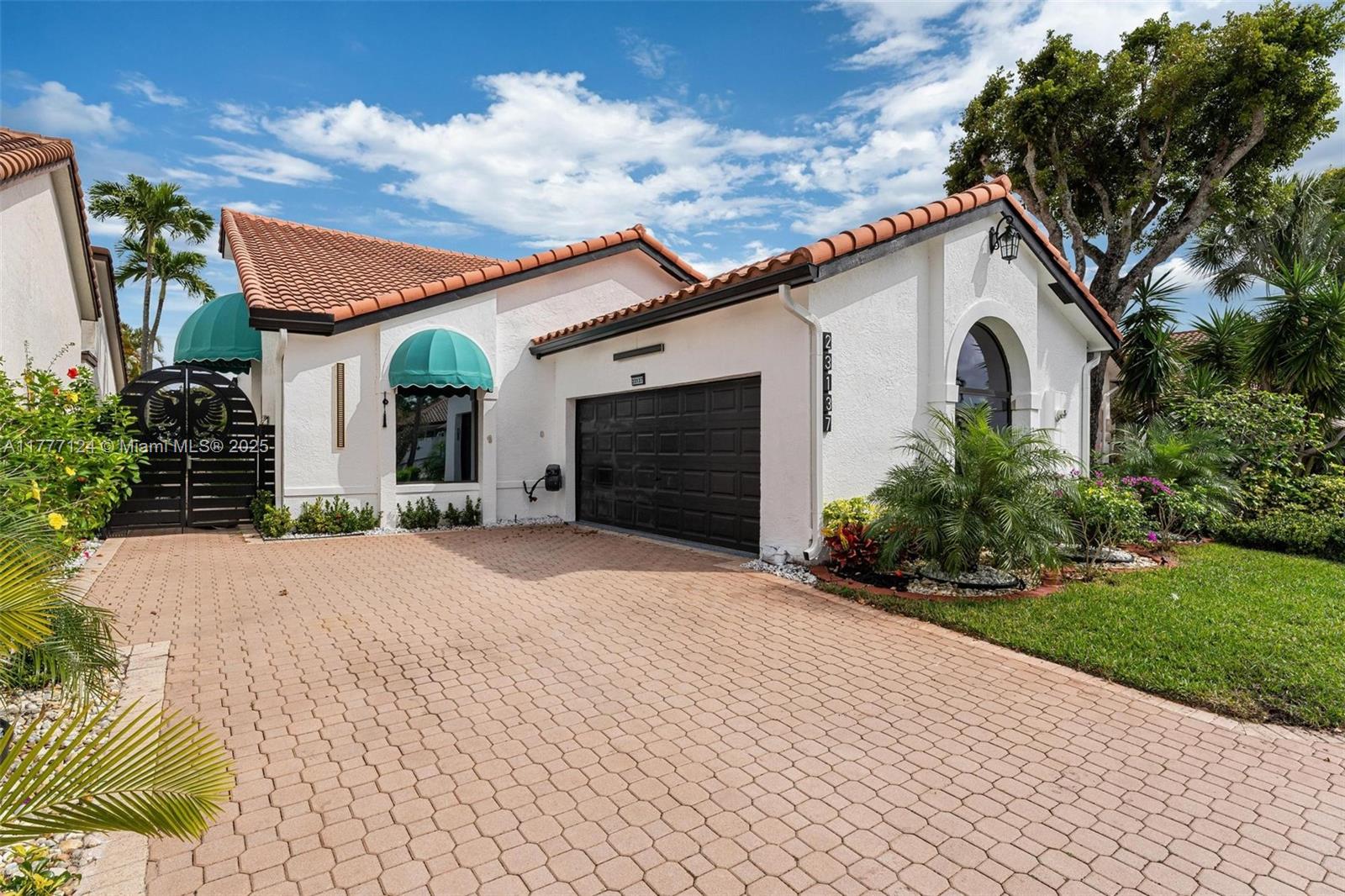 VILLA STEL - Residential Lease