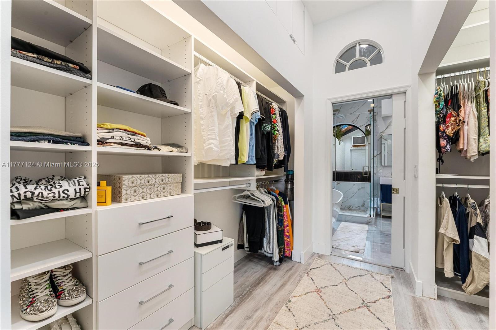 VILLA STEL - Residential Lease