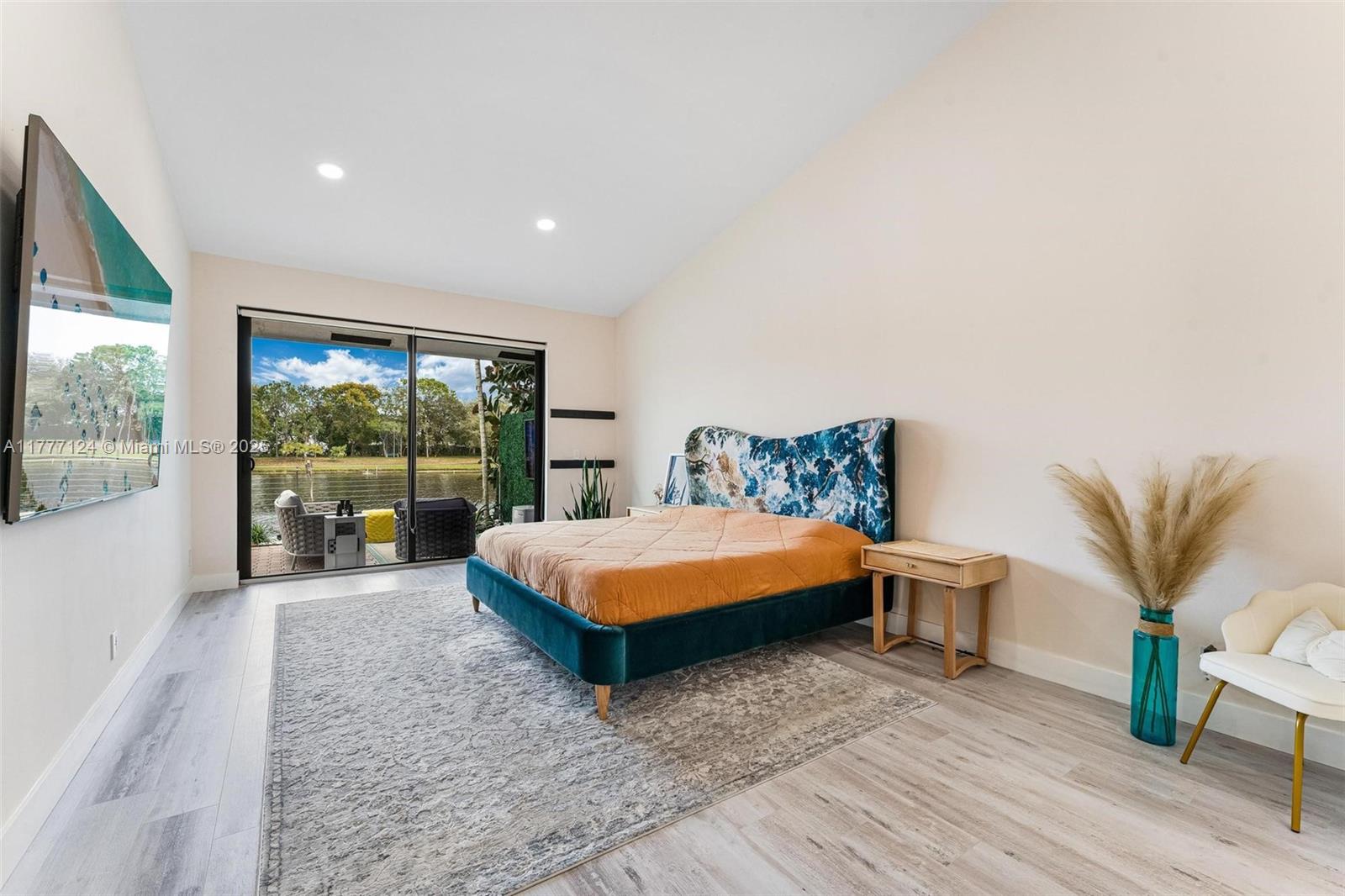 VILLA STEL - Residential Lease