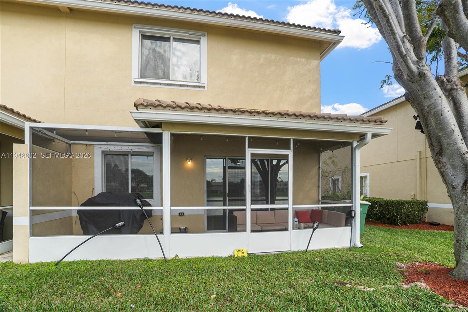 LYONS INDUSTRIAL PARK - Residential