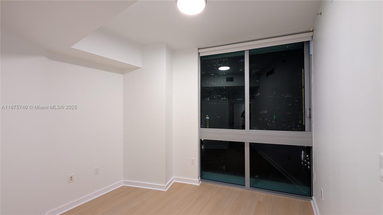 WIND CONDO - Residential Lease