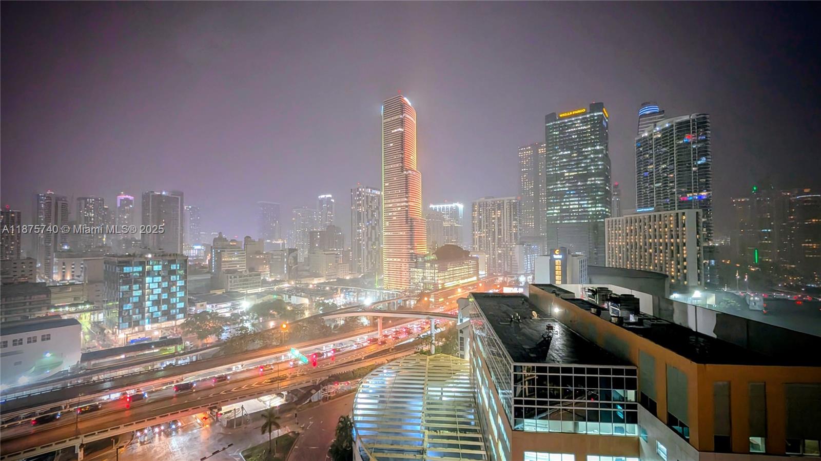 WIND CONDO - Residential Lease