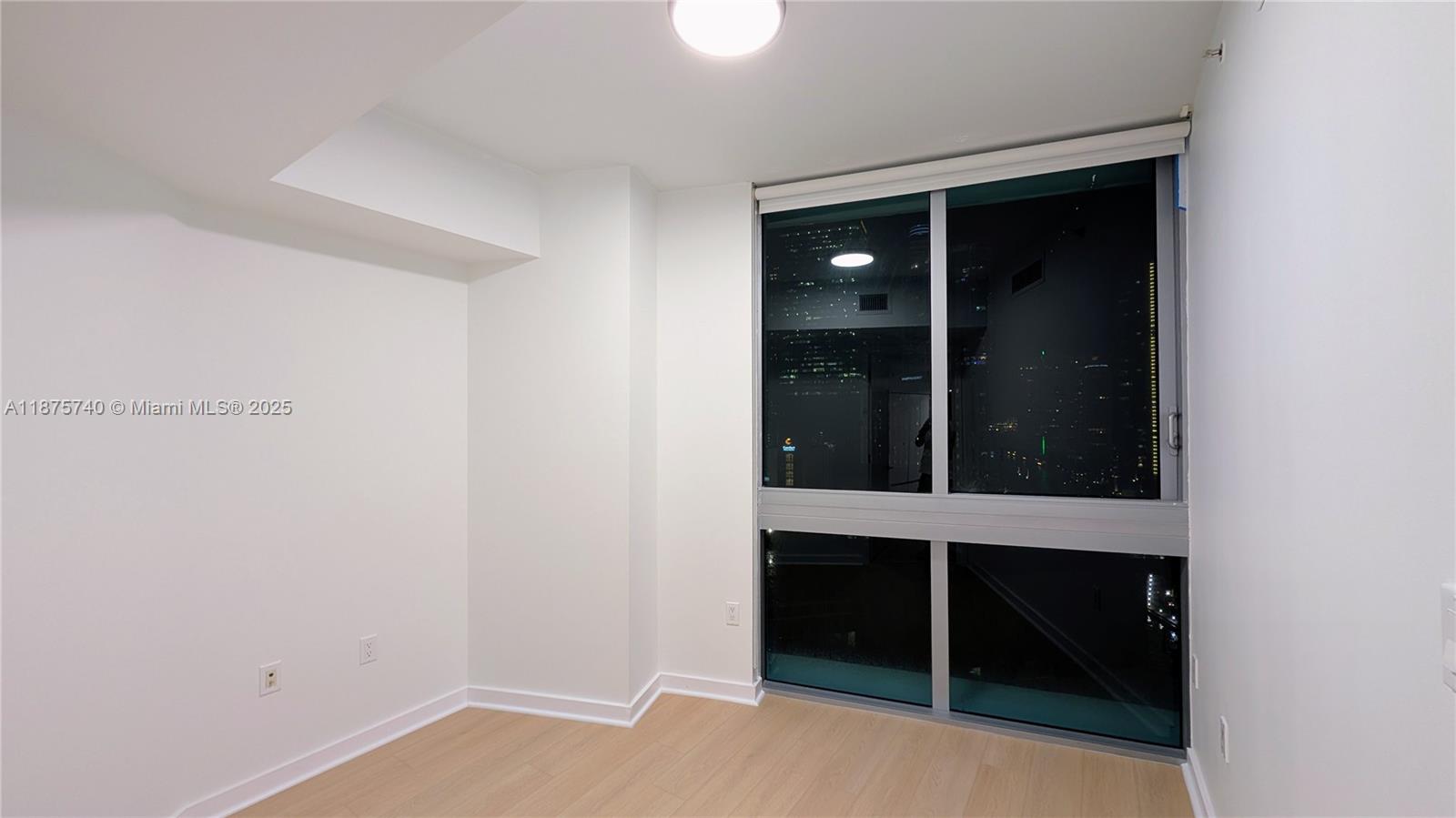 WIND CONDO - Residential Lease