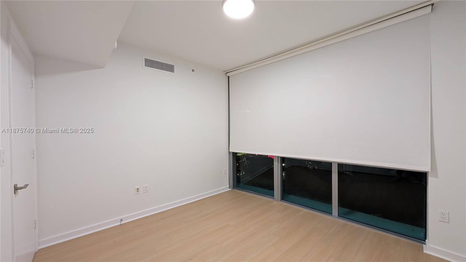 WIND CONDO - Residential Lease