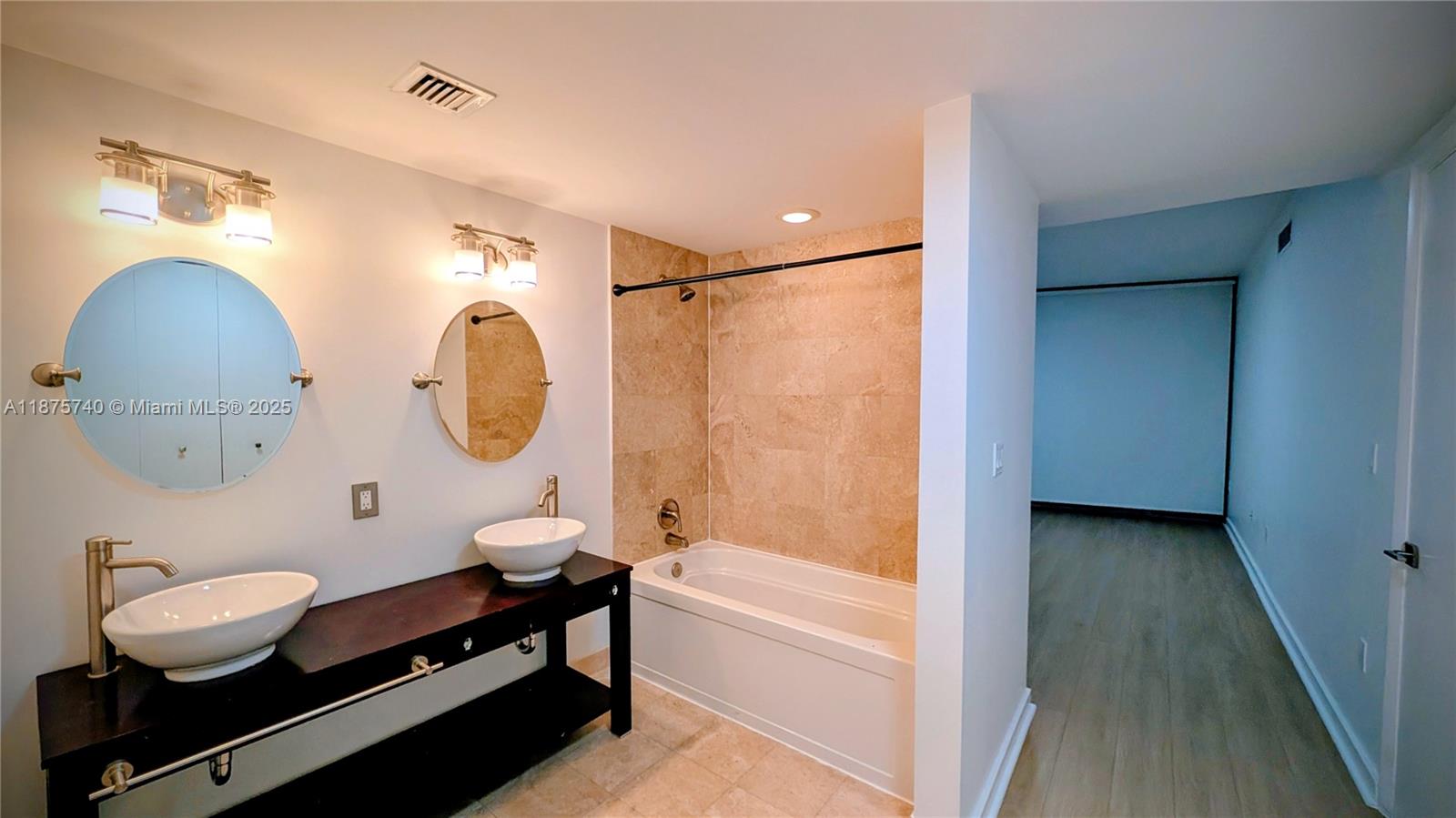 WIND CONDO - Residential Lease