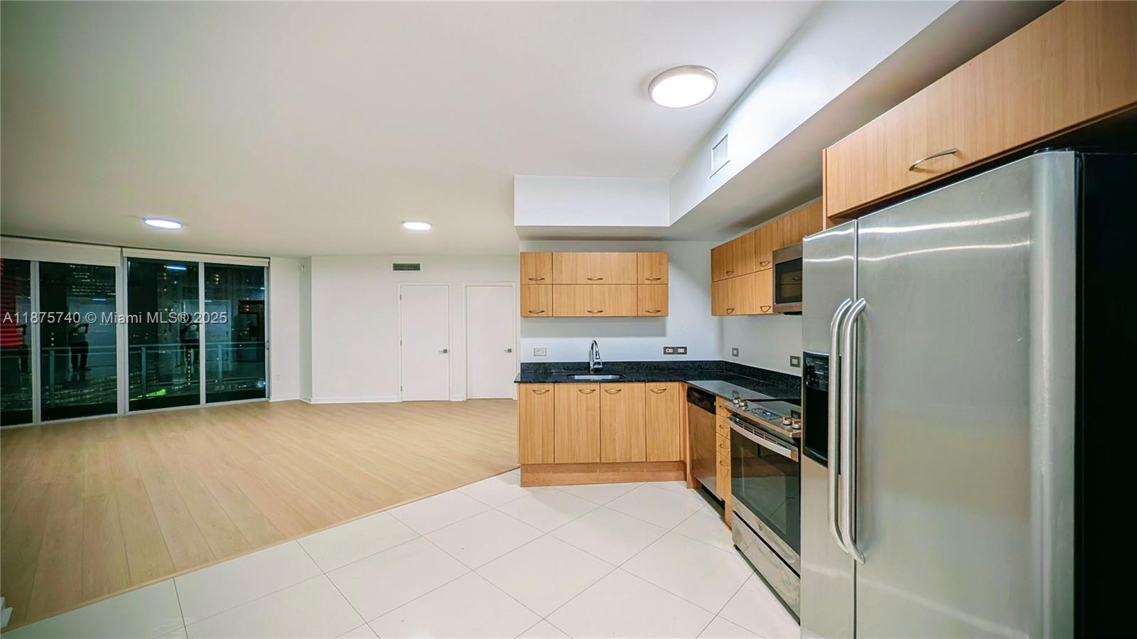 WIND CONDO - Residential Lease