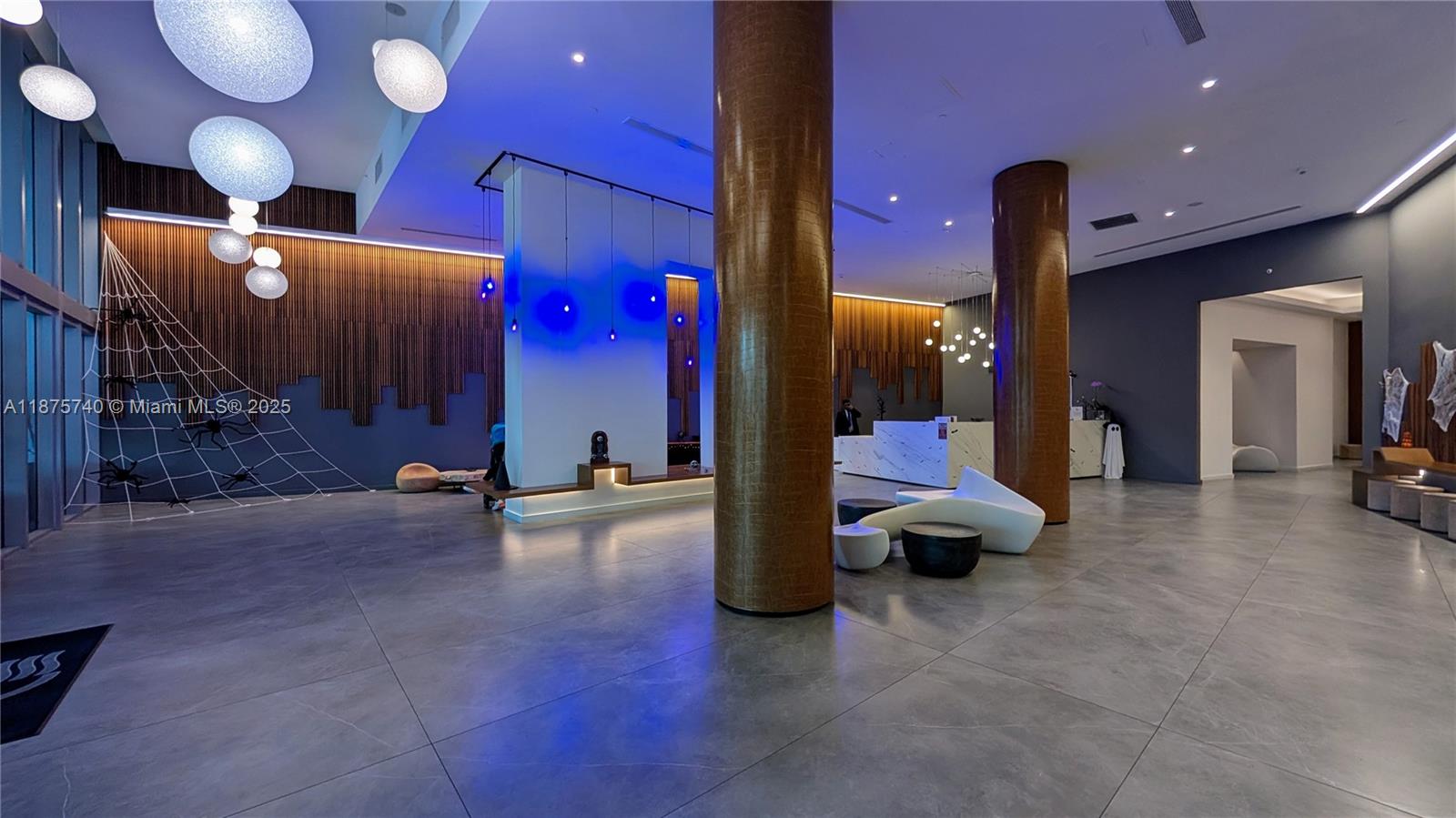 WIND CONDO - Residential Lease