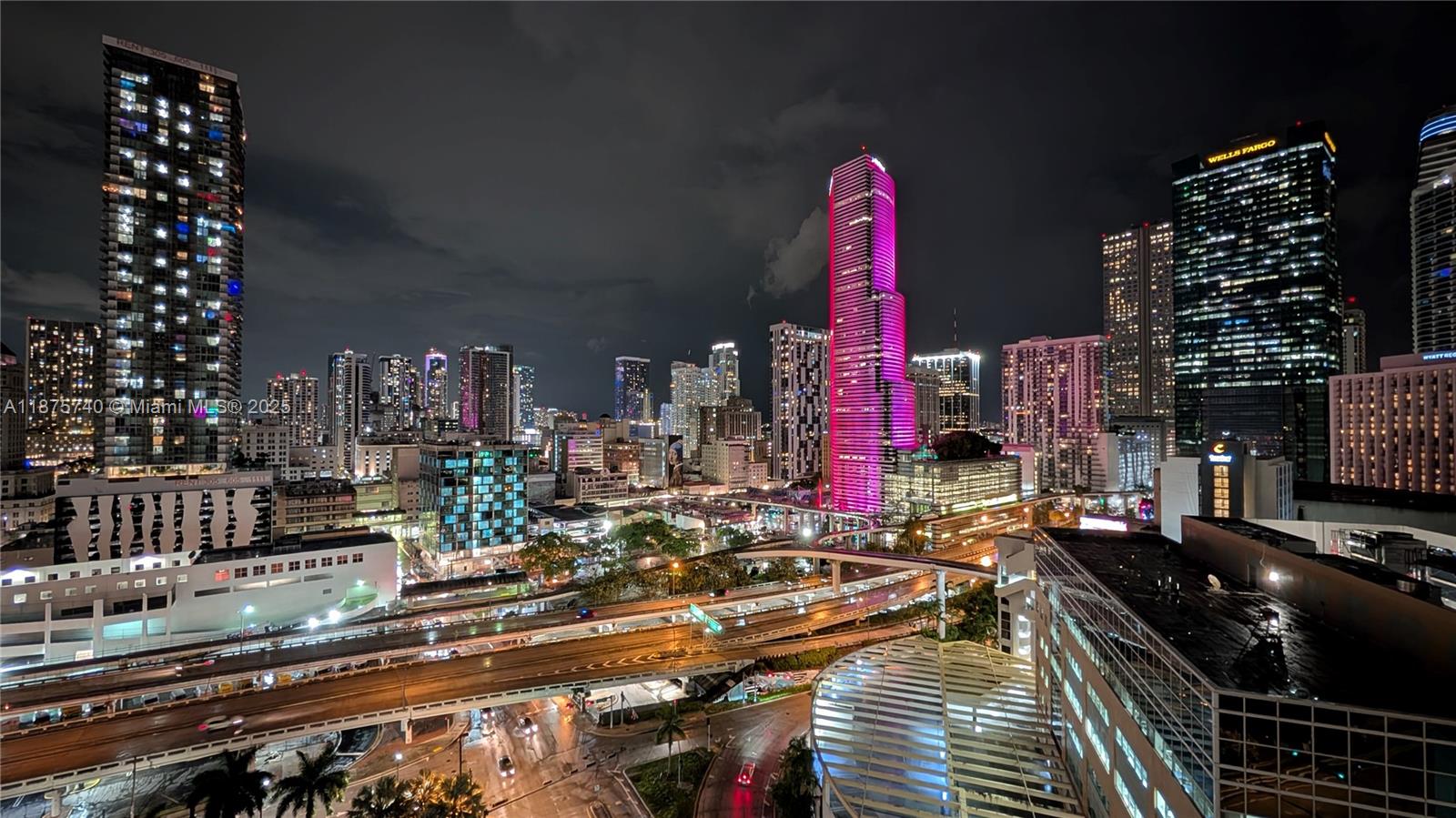 WIND CONDO - Residential Lease