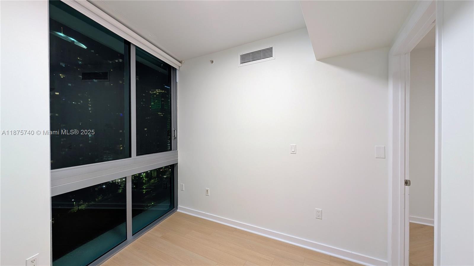 WIND CONDO - Residential Lease