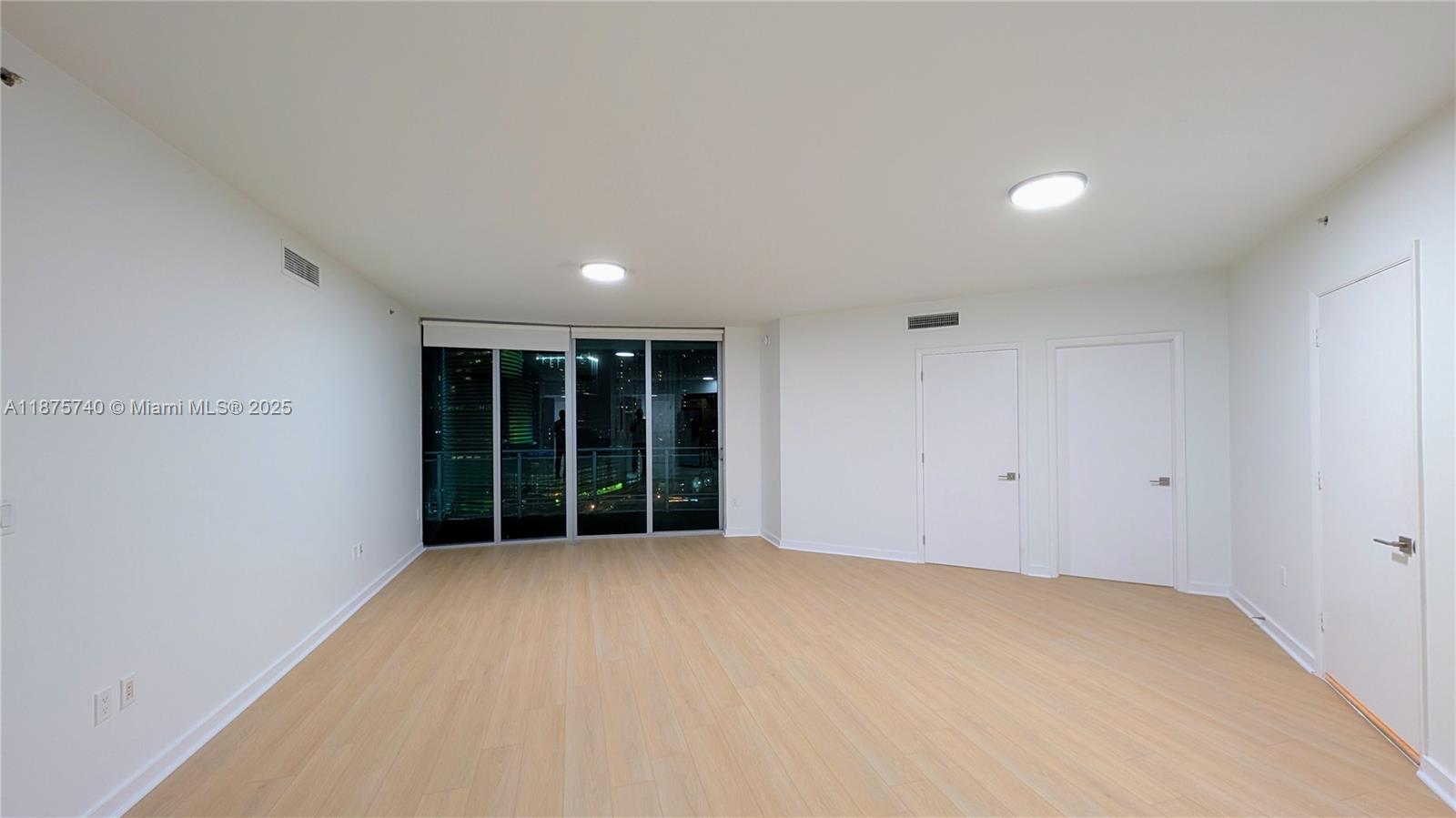 350 E Miami Ave 1901