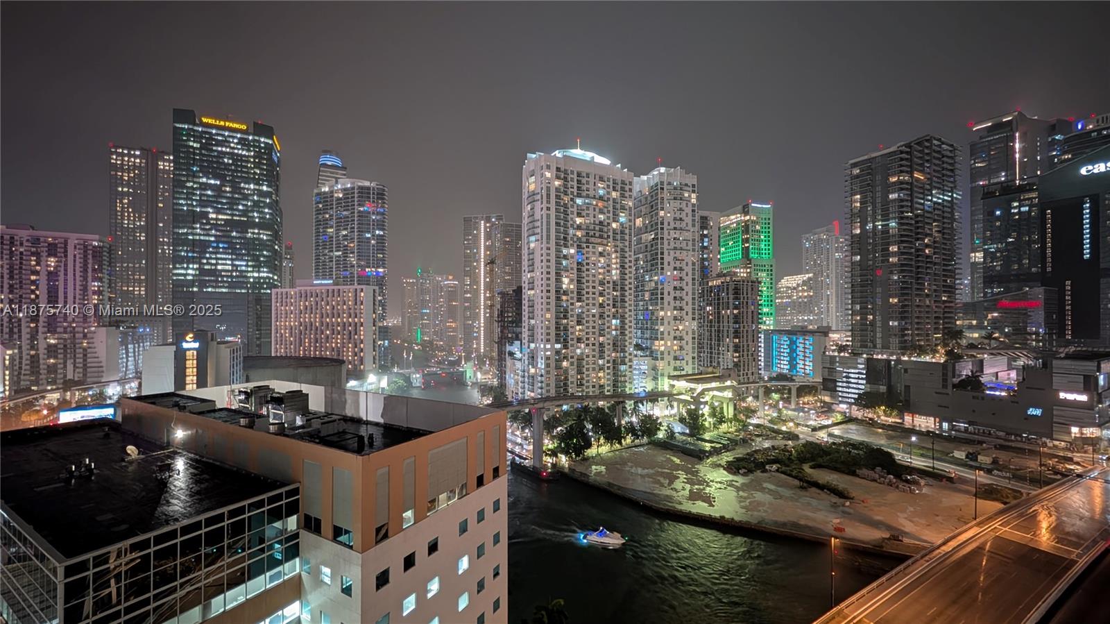 WIND CONDO - Residential Lease