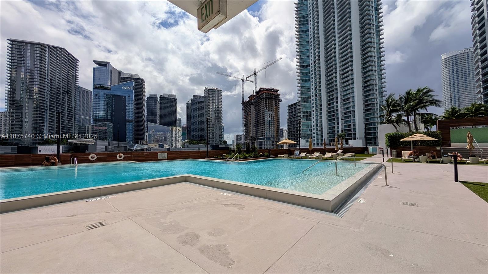 WIND CONDO - Residential Lease