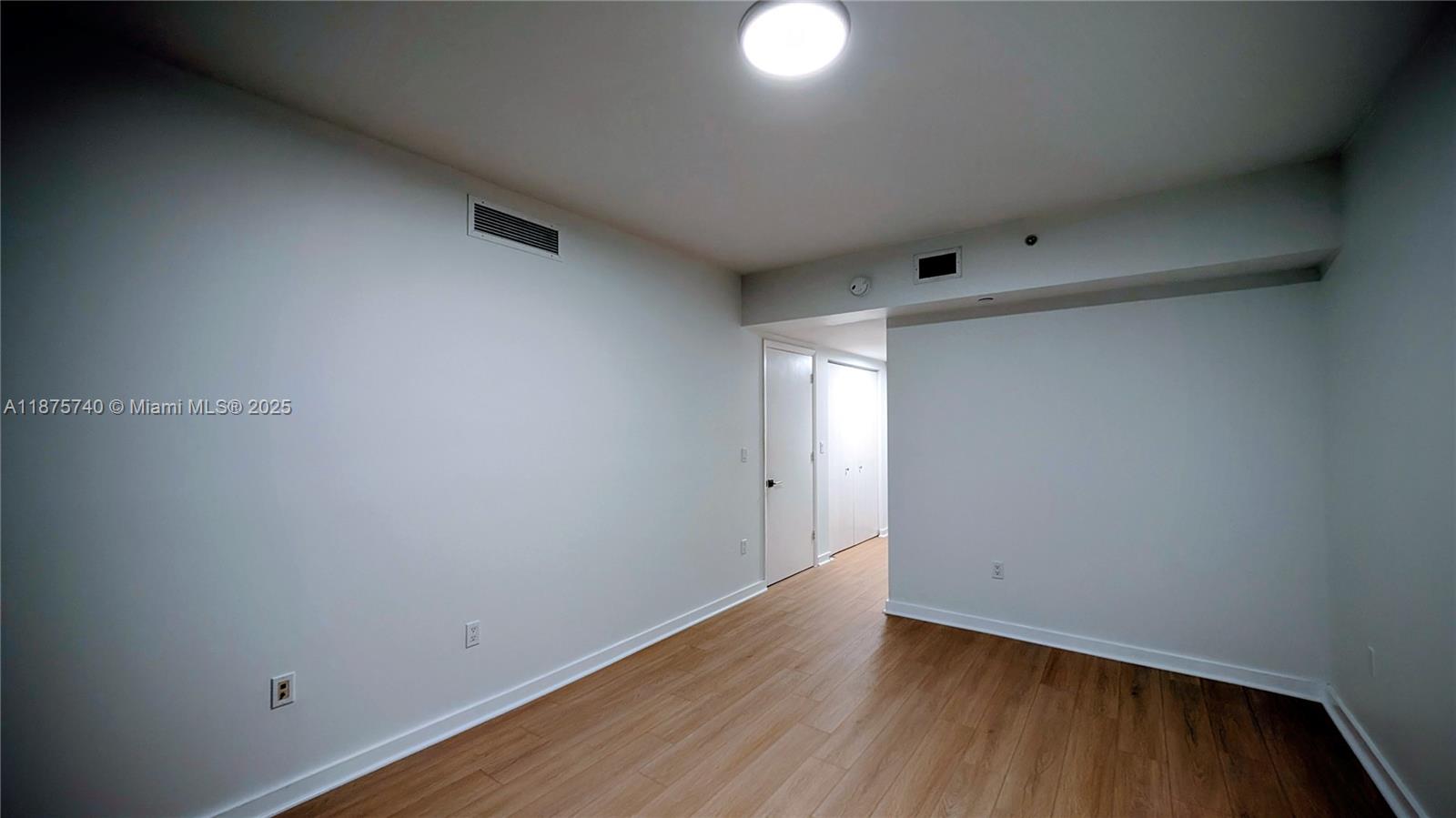 WIND CONDO - Residential Lease