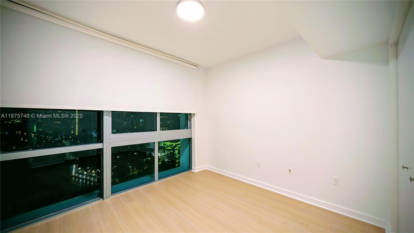 WIND CONDO - Residential Lease