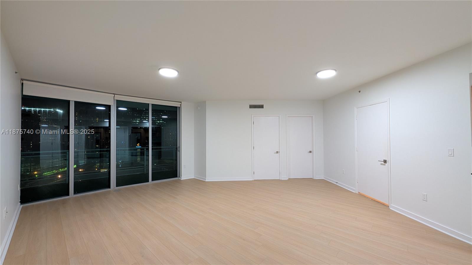 WIND CONDO - Residential Lease