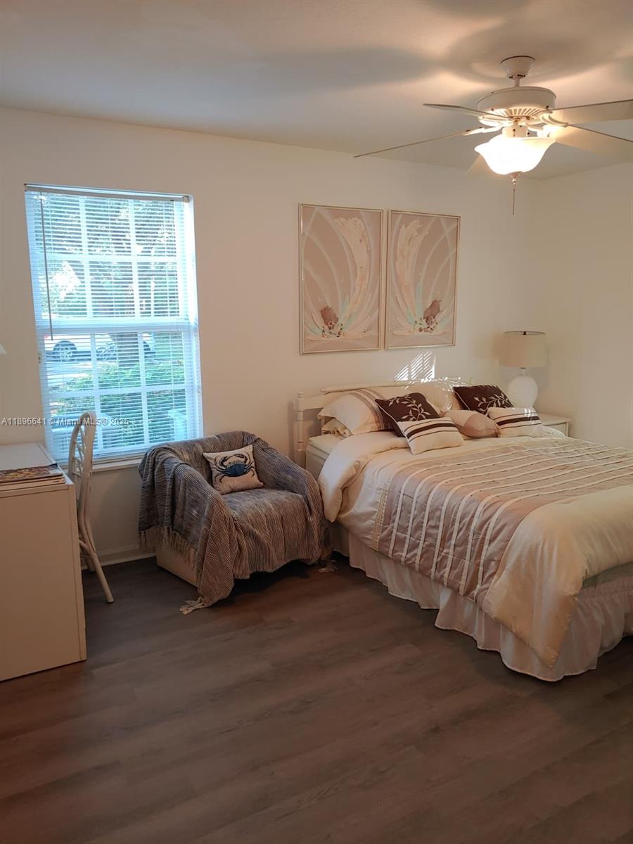 THE RESIDENCE - Residential