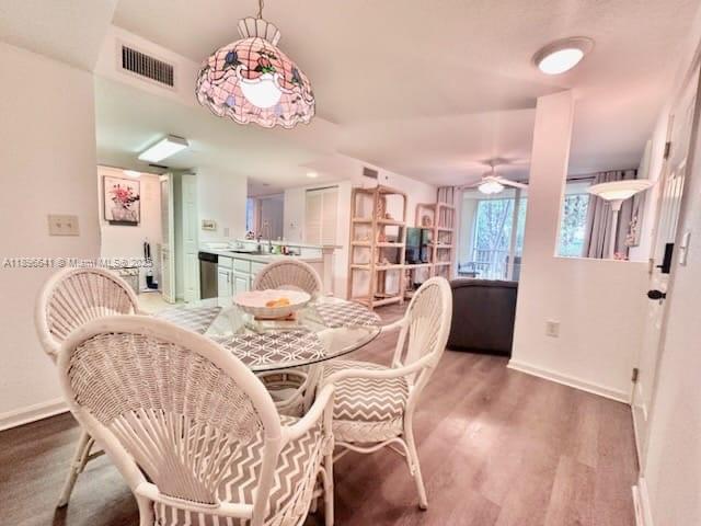 THE RESIDENCE - Residential