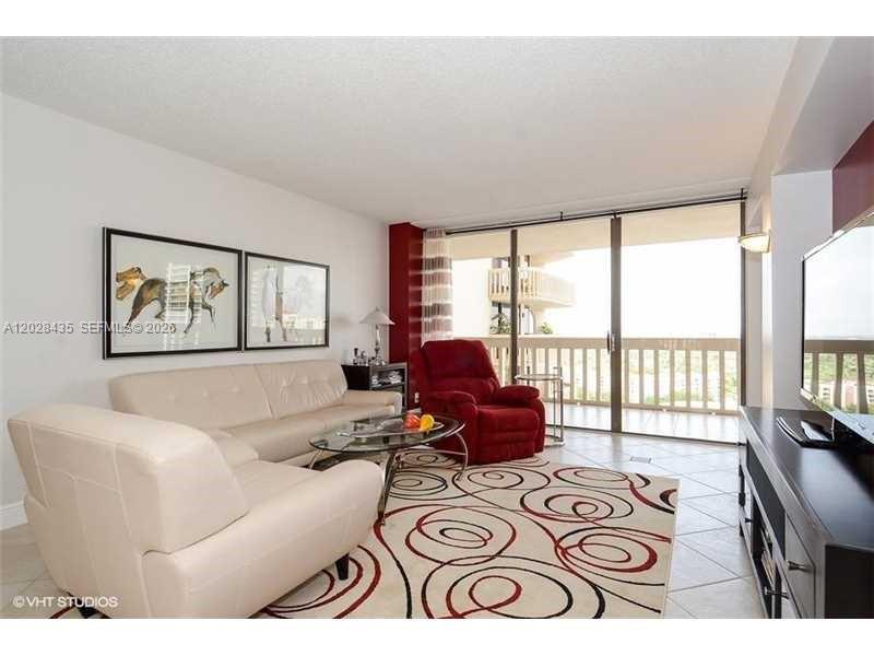 TURNBERRY ISLE CONDO - Residential