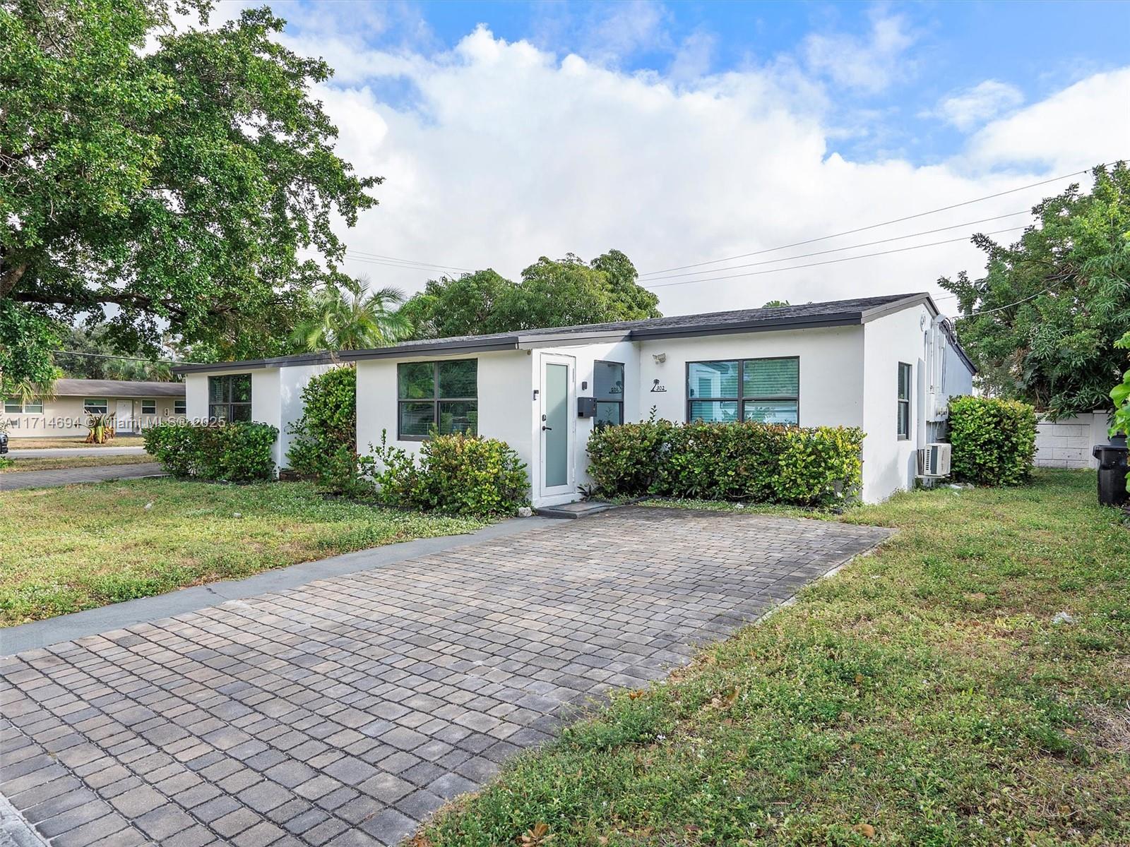 LAUDERDALE - Residential Income