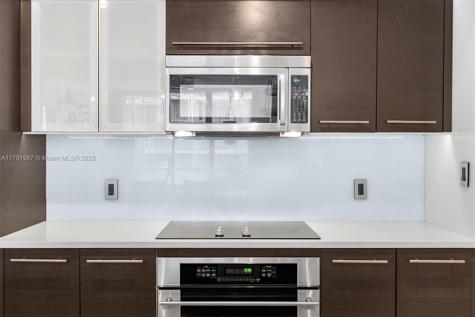 55 SE 6th St 2405