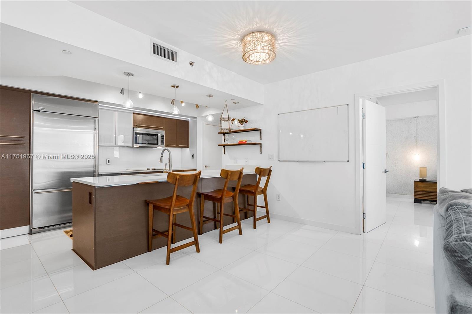 55 SE 6th St 2405