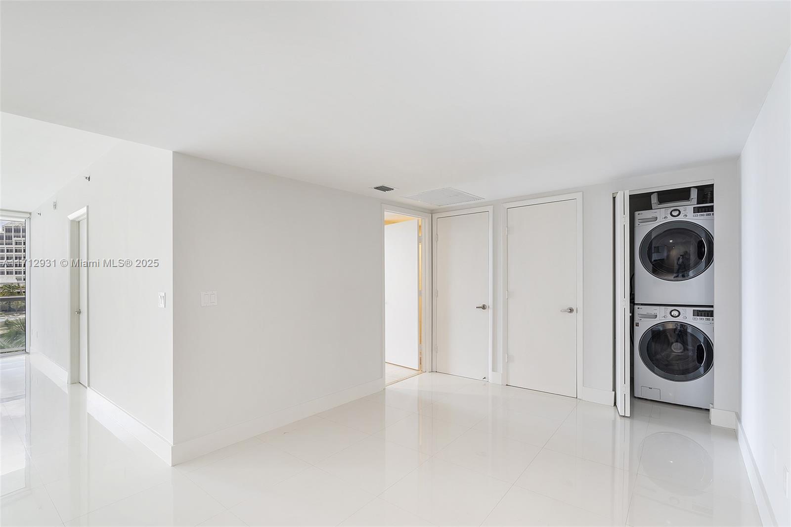 Tower II - Residential