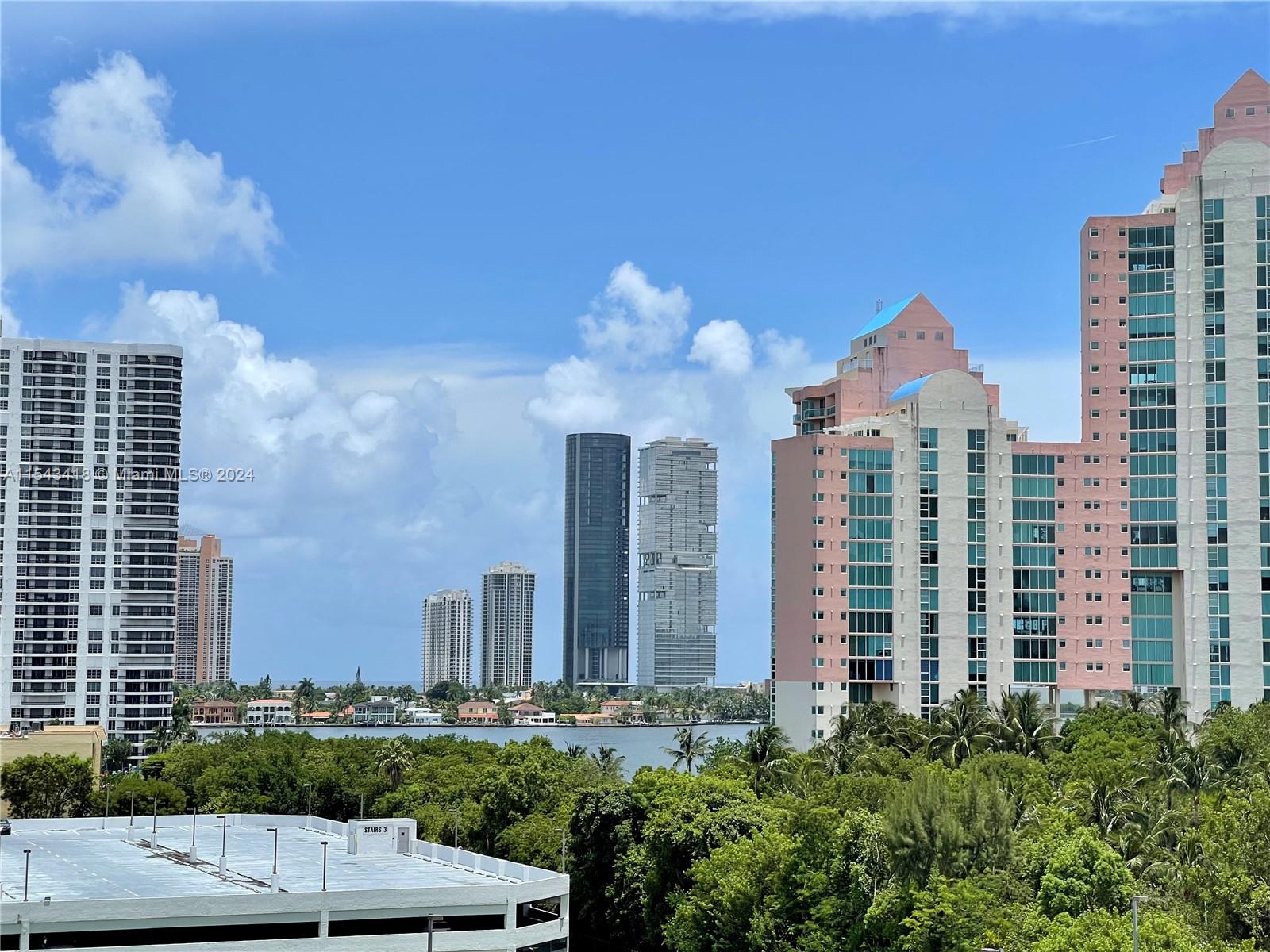 PARC CENTRAL AVENTURA SOU - Residential