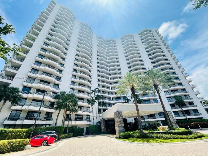 Beautiful and fully furnished 2/2 apartment in Parc Central South***REMODELED*** European style cabinetry, granite counter tops and stainless steel appliances. Brand new A/C unit, washer & dryer in the unit. Property has been kept in great conditions*** Amenities include two swimming pools, Sauna, Beach volleyball court, Gym, dog run area and high-speed internet, 1 assigned parking space, valet parking for guests. ***Unit is located in the heart of Aventura. Close to the beach, shopping centers, restaurants, A+Schools, parks, playgrounds, Aventura mall, Gulfstream park and more***GREAT FOR INVESTORS***UNIT COMES FULLY FURNISHED***LOW HOA***RENTED for $3,800 until June 1,2024.